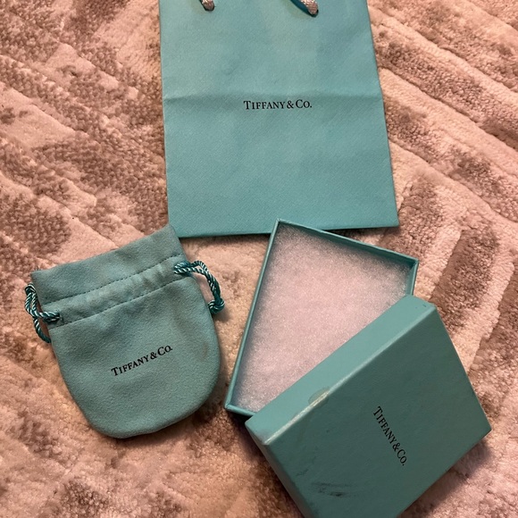 Tiffany packaging - Picture 1 of 1